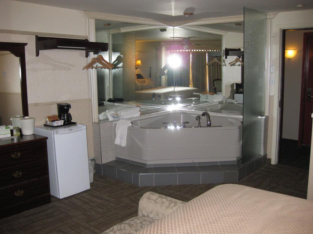 Hotel Matagami Habitación foto